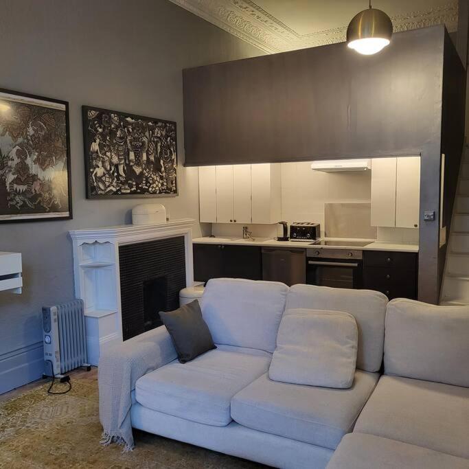 5 Luxury Spacious Loft - Prime Location - Comfortable Bed & Sofa برايتون المظهر الخارجي الصورة